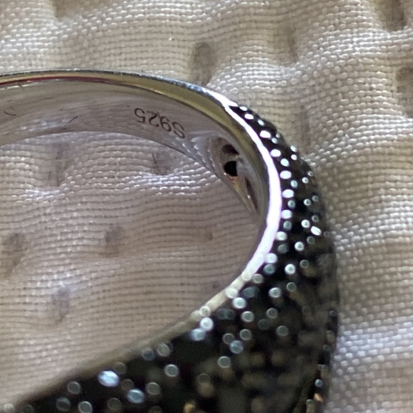 New Sterling silver statement size 7 ring.